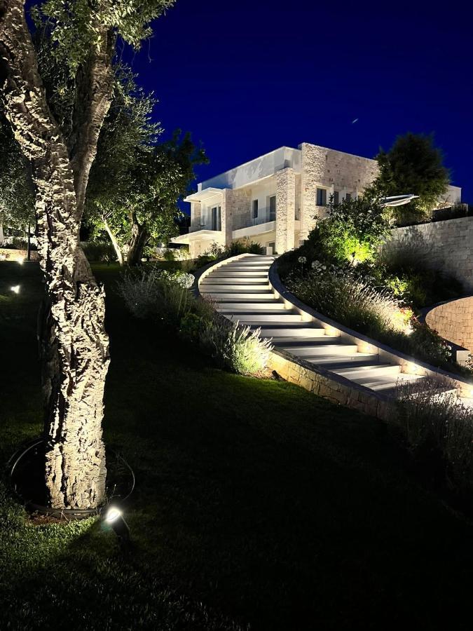 Essenza Relais Contemporaneo Bed and Breakfast Cisternino Εξωτερικό φωτογραφία