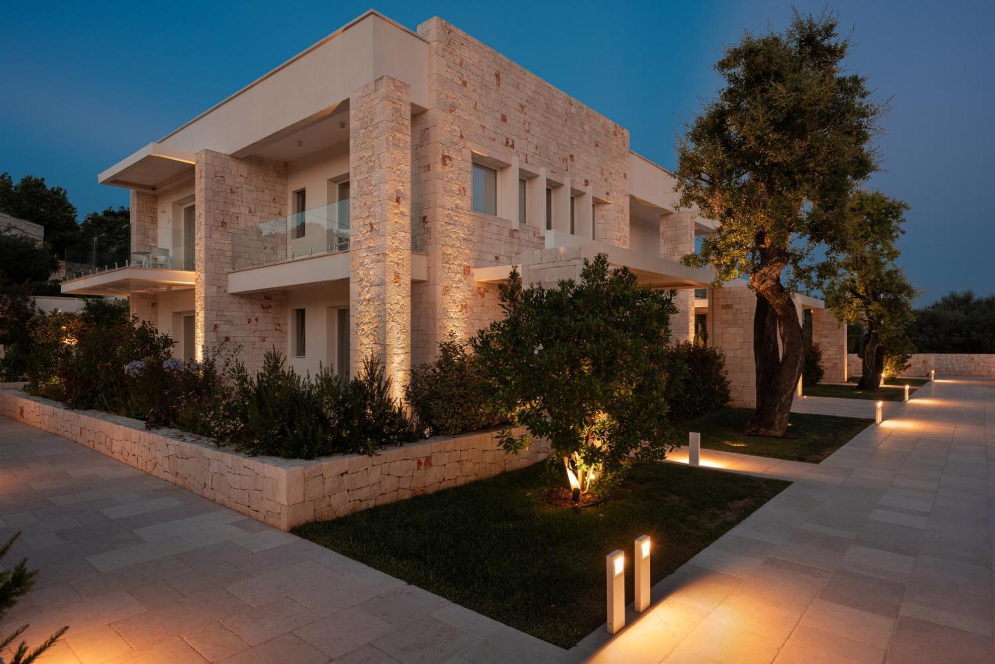 Essenza Relais Contemporaneo Bed and Breakfast Cisternino Εξωτερικό φωτογραφία