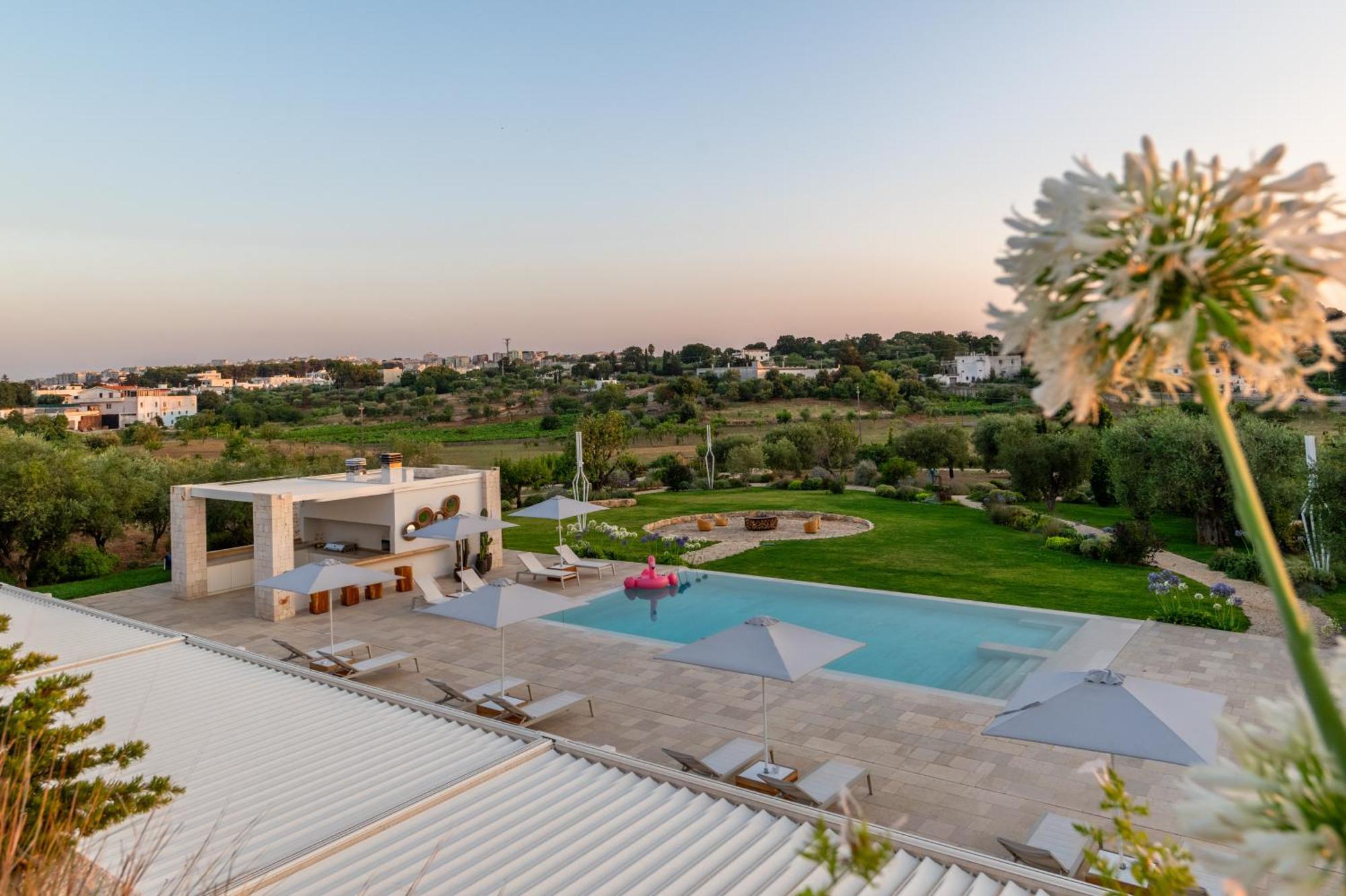Essenza Relais Contemporaneo Bed and Breakfast Cisternino Εξωτερικό φωτογραφία